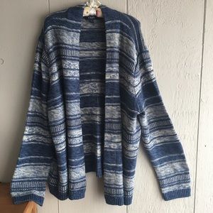 Cardigan sweater